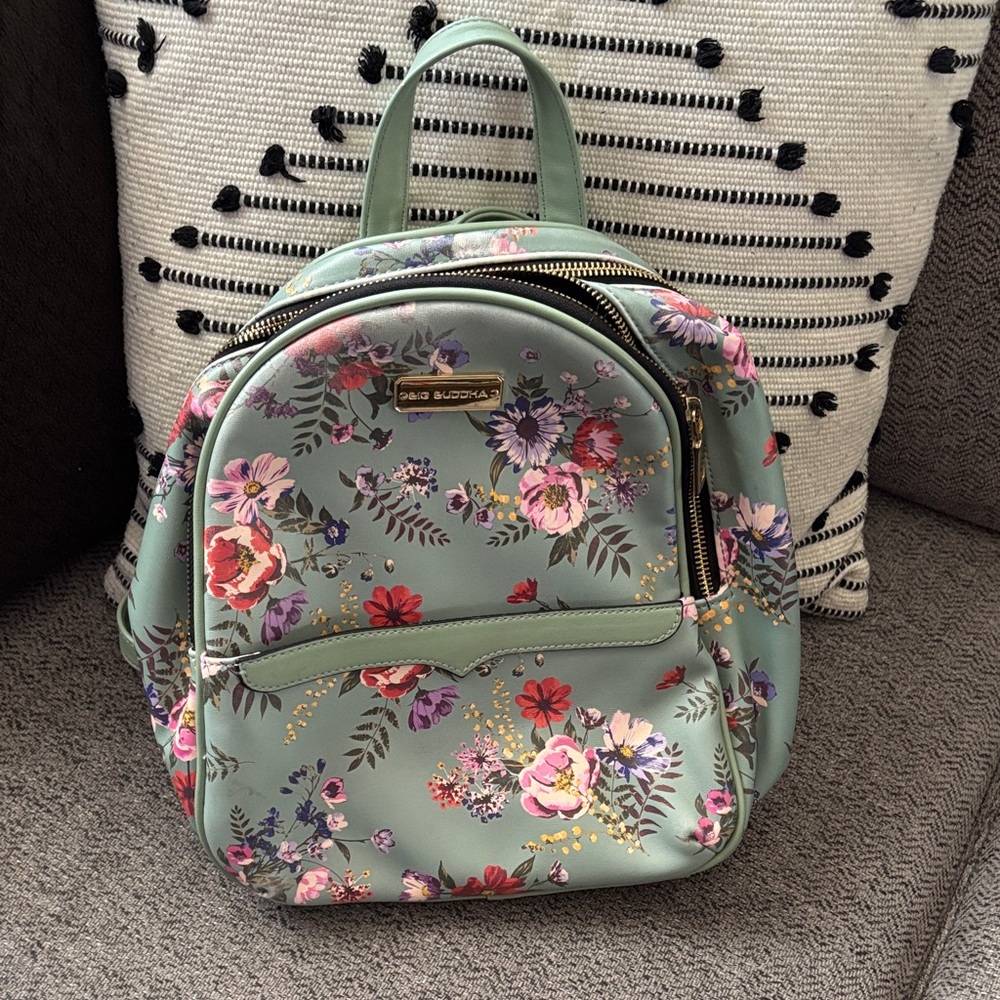 Floral Green Backpack by [Big Buddha]